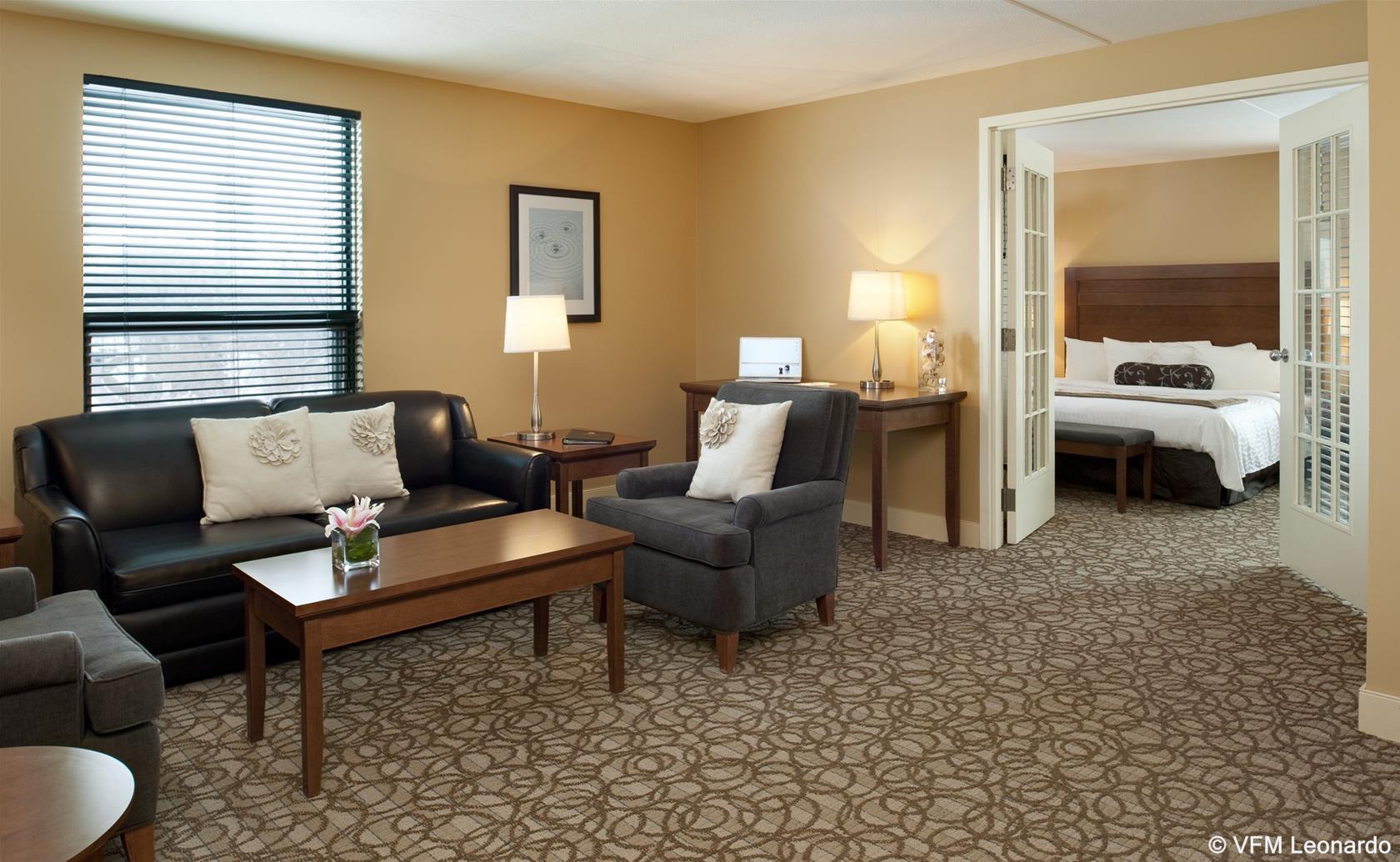 Temple Gardens Hotel & Spa Moose Jaw Exteriör bild